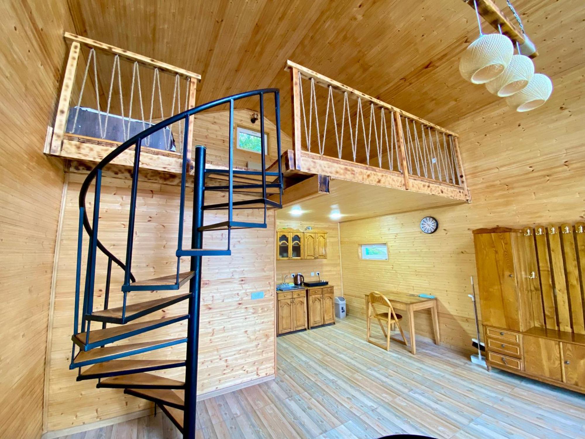 Green House Кутаїсі Екстер'єр фото